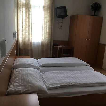 Pension Ani Wien Exteriör bild