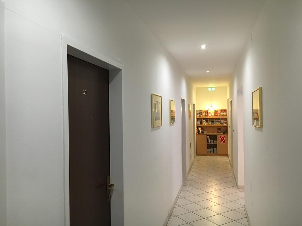 Pension Ani Wien Exteriör bild