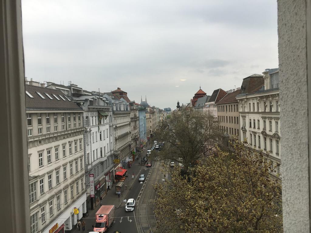 Pension Ani Wien Exteriör bild